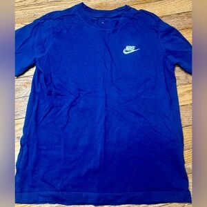 Nike Boys Blue Short-Sleeve Logo Tee YL